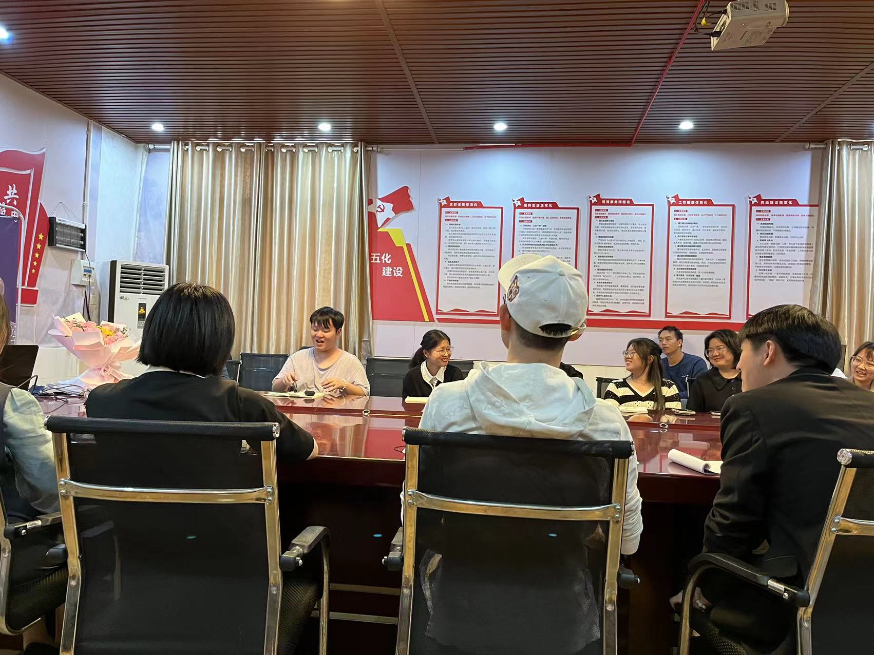 心理輔導(dǎo)學(xué)校,心理健康教育